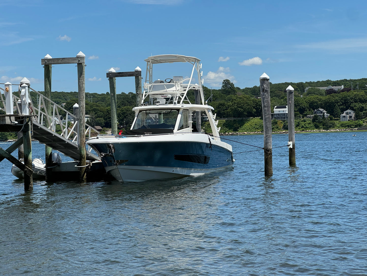 2017 42’ Boston Whaler Outrage