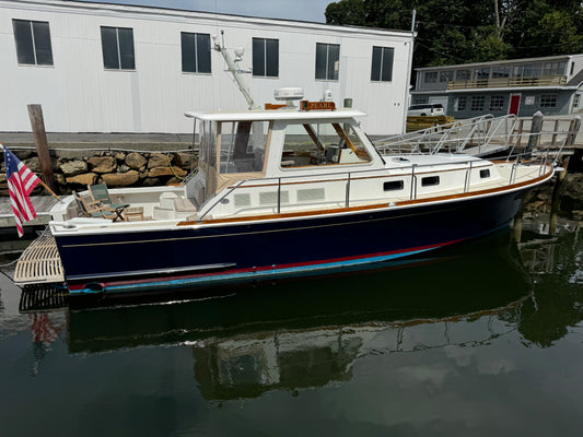 2000 38’ Grand Banks Eastbay