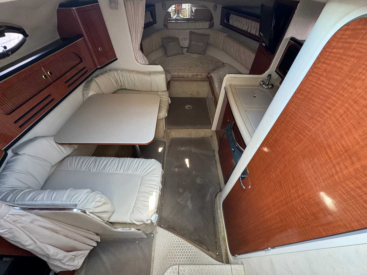 2003 28' Sea Ray Sundancer