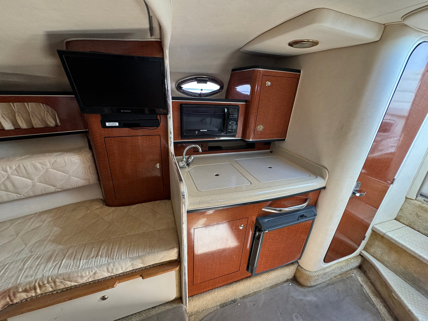 2003 28' Sea Ray Sundancer
