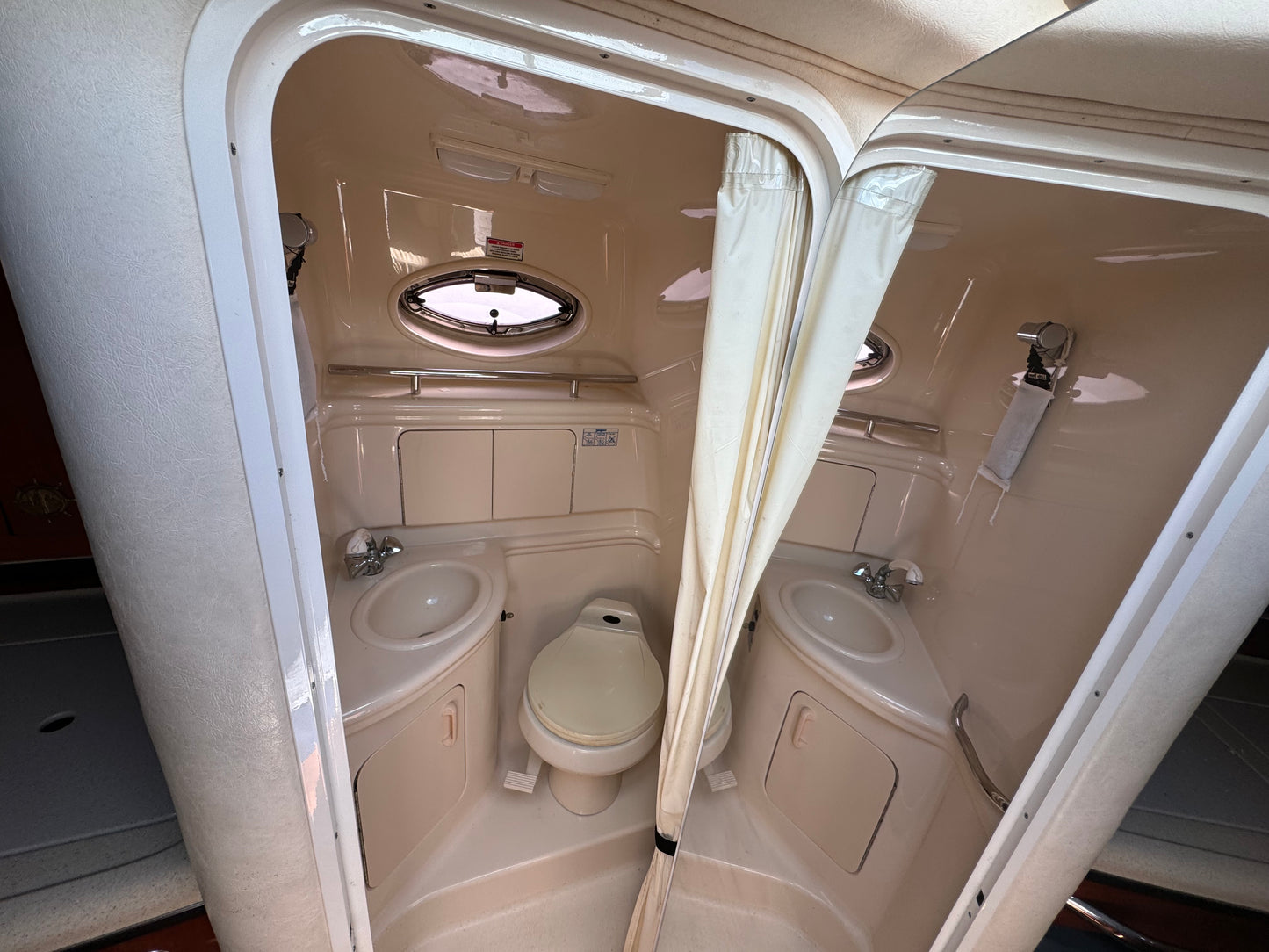 2003 28' Sea Ray Sundancer
