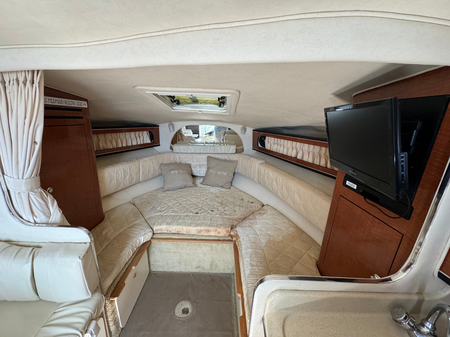 2003 28' Sea Ray Sundancer
