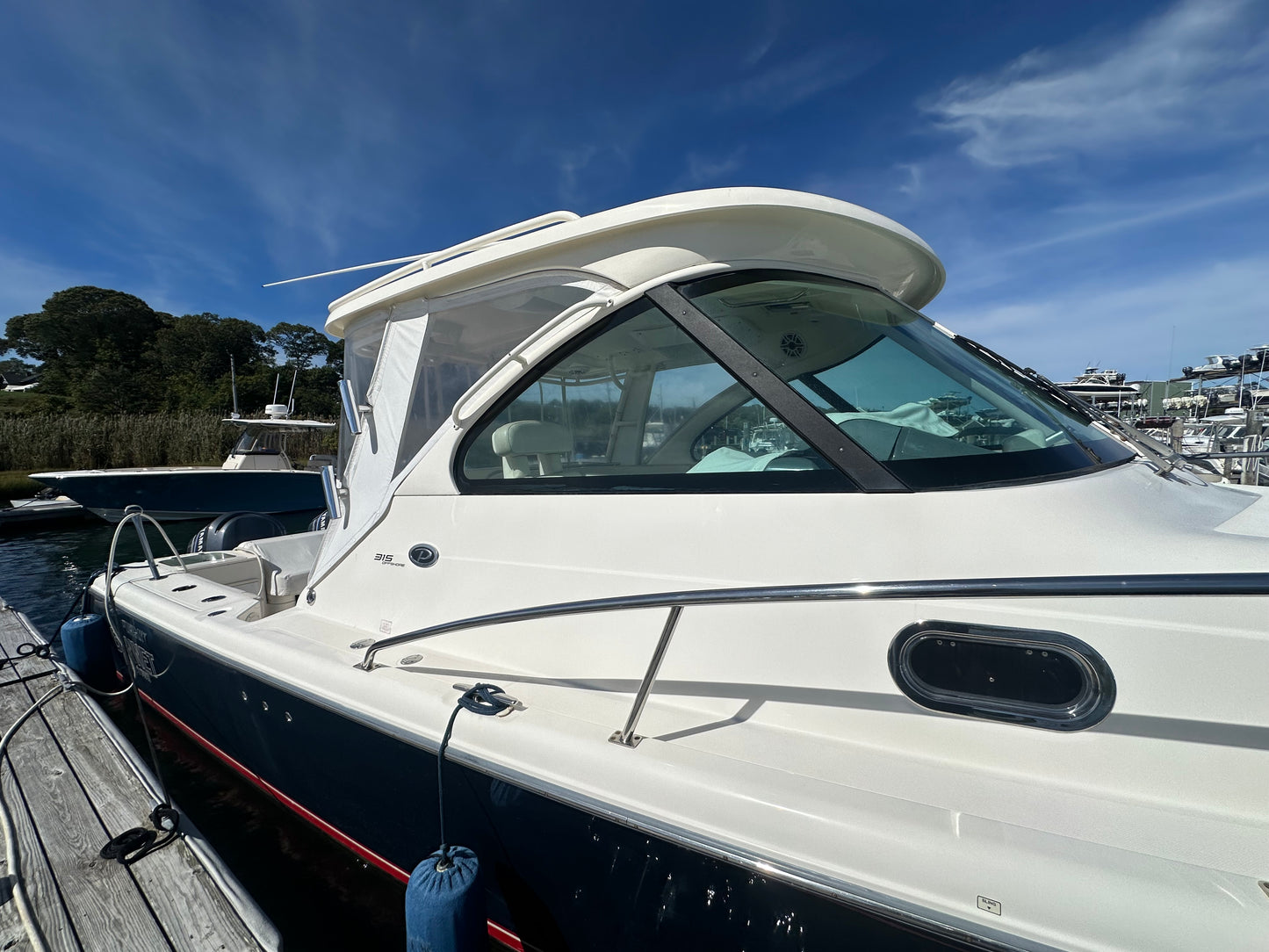 2010 Pursuit 315 Offshore