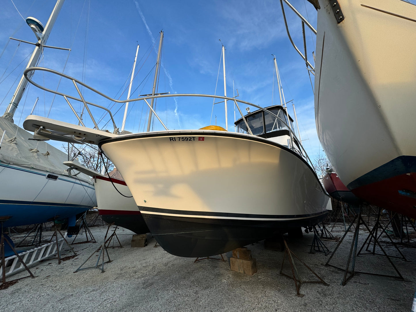 1990 32’ Luhrs Tournament 320