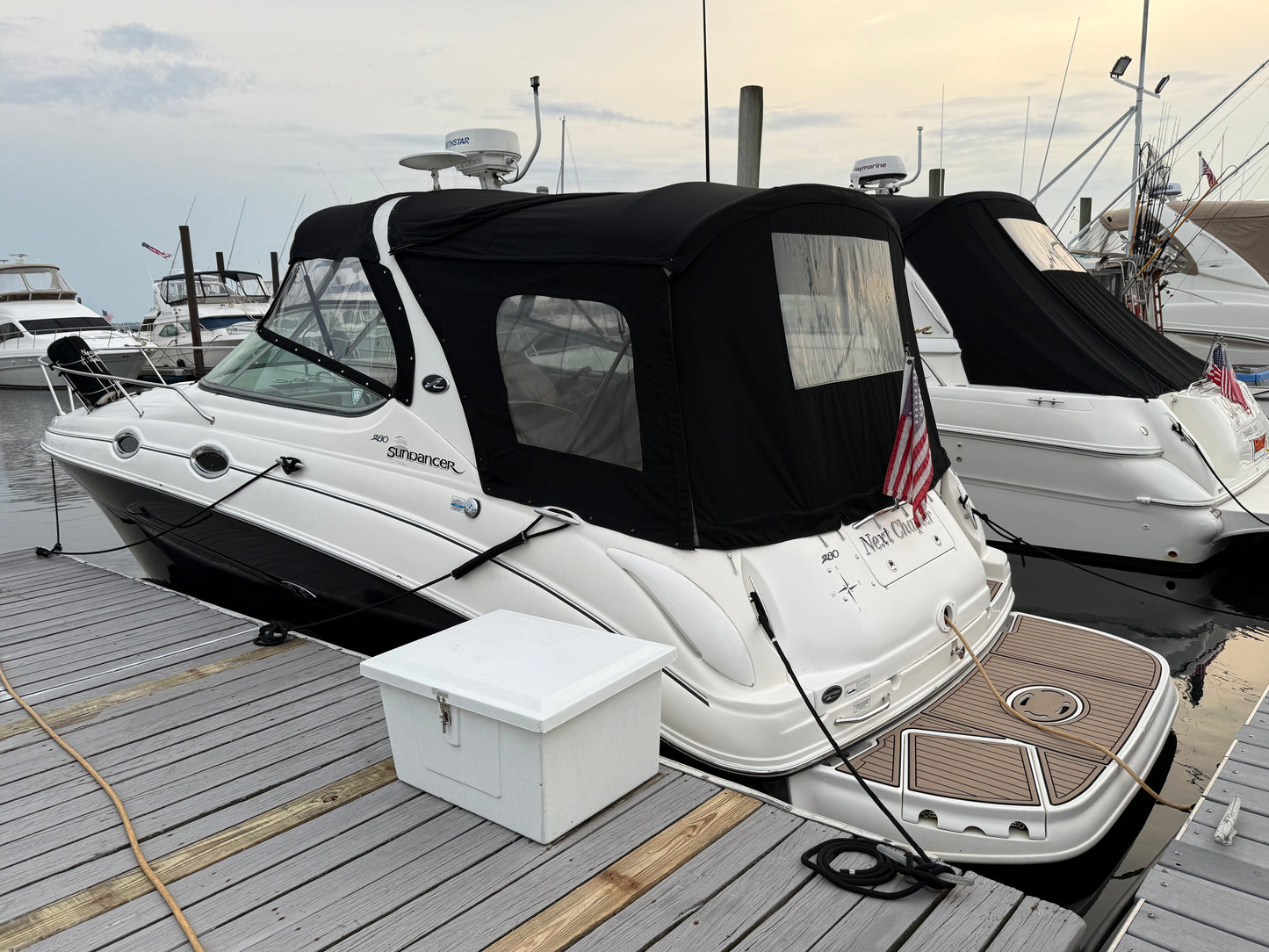 2008 28β Sea Ray Sundancer