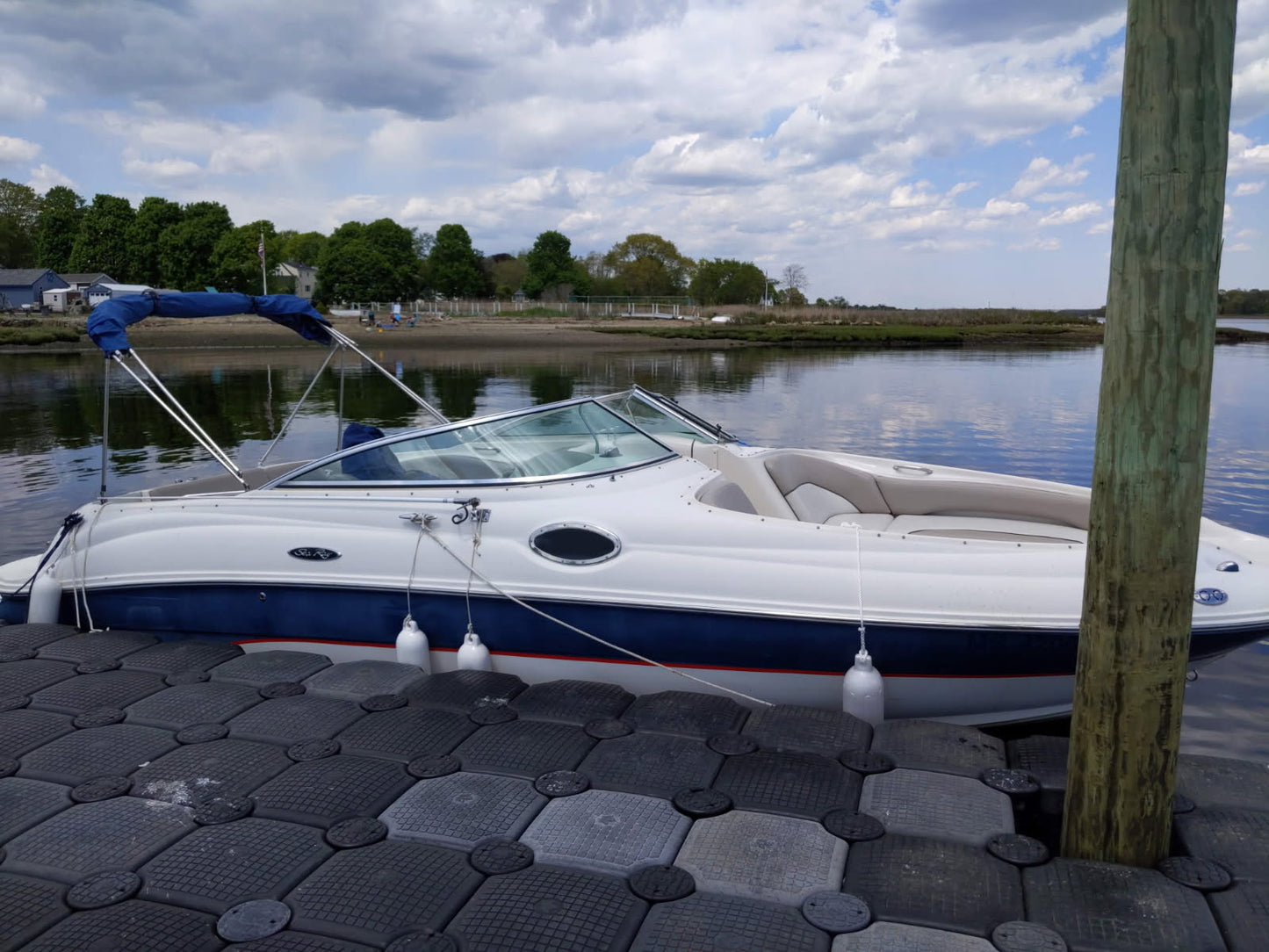 2002 24' Sea Ray Sundeck