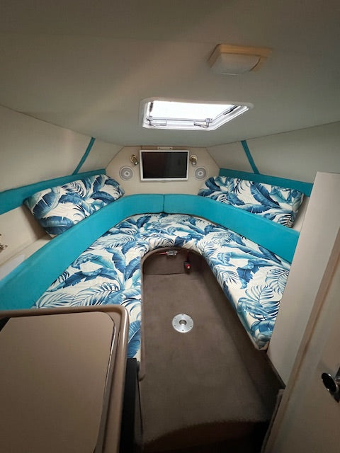 2003 27’ Glastron GS279