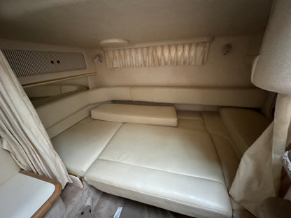 2000 31’ Sea Ray Sundancer
