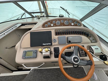 2000 31’ Sea Ray Sundancer