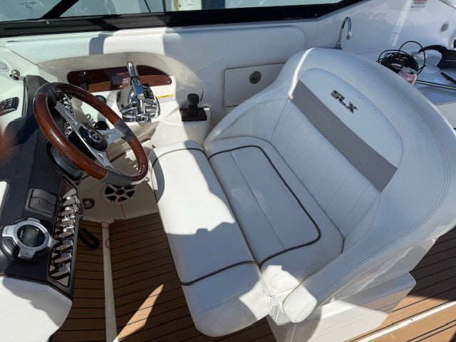 2012 30' Sea Ray Sundeck