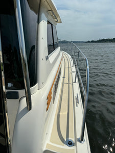 2018 38’ Sabre Salon Express