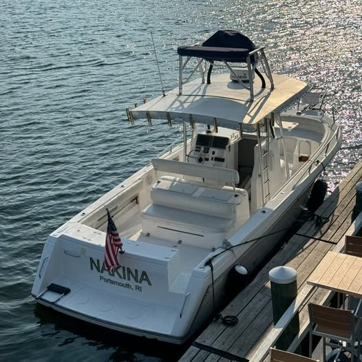 2005 31’ Stamas Tarpon 310