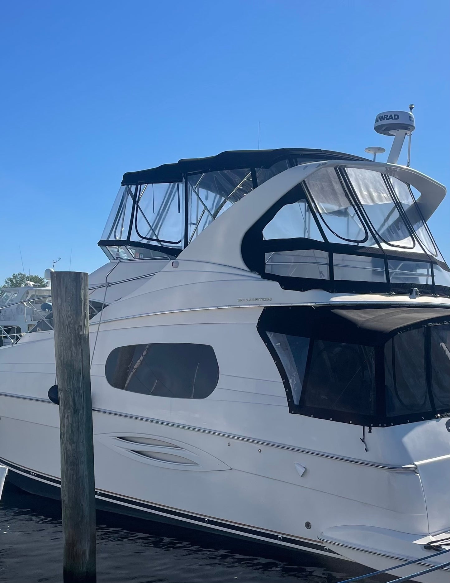 2003 41’ Silverton Sportbridge