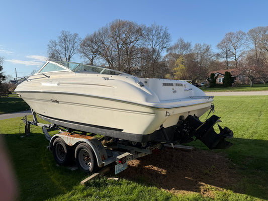 1998 21’ Sea Ray Express Cruiser