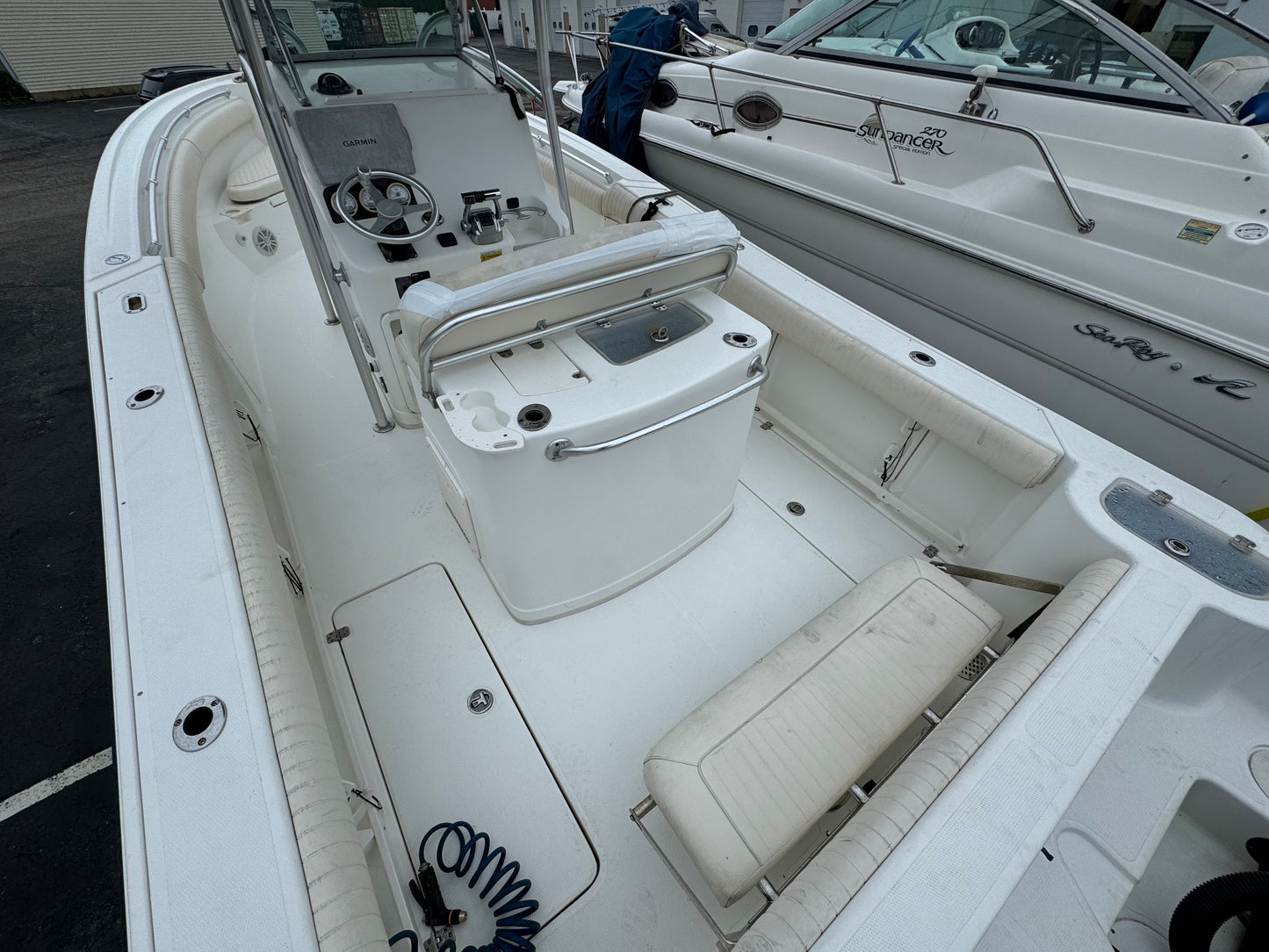 2008 26’ Mako