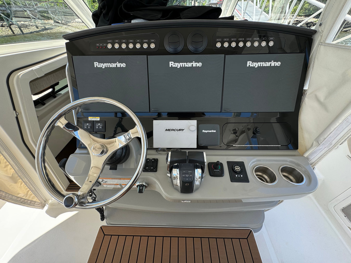 2017 42’ Boston Whaler Outrage