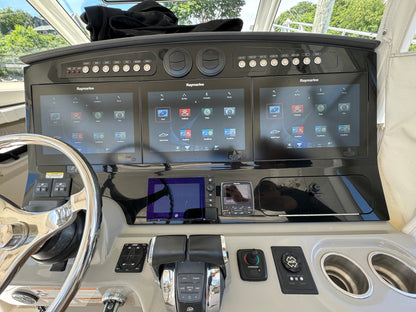 2017 42’ Boston Whaler Outrage