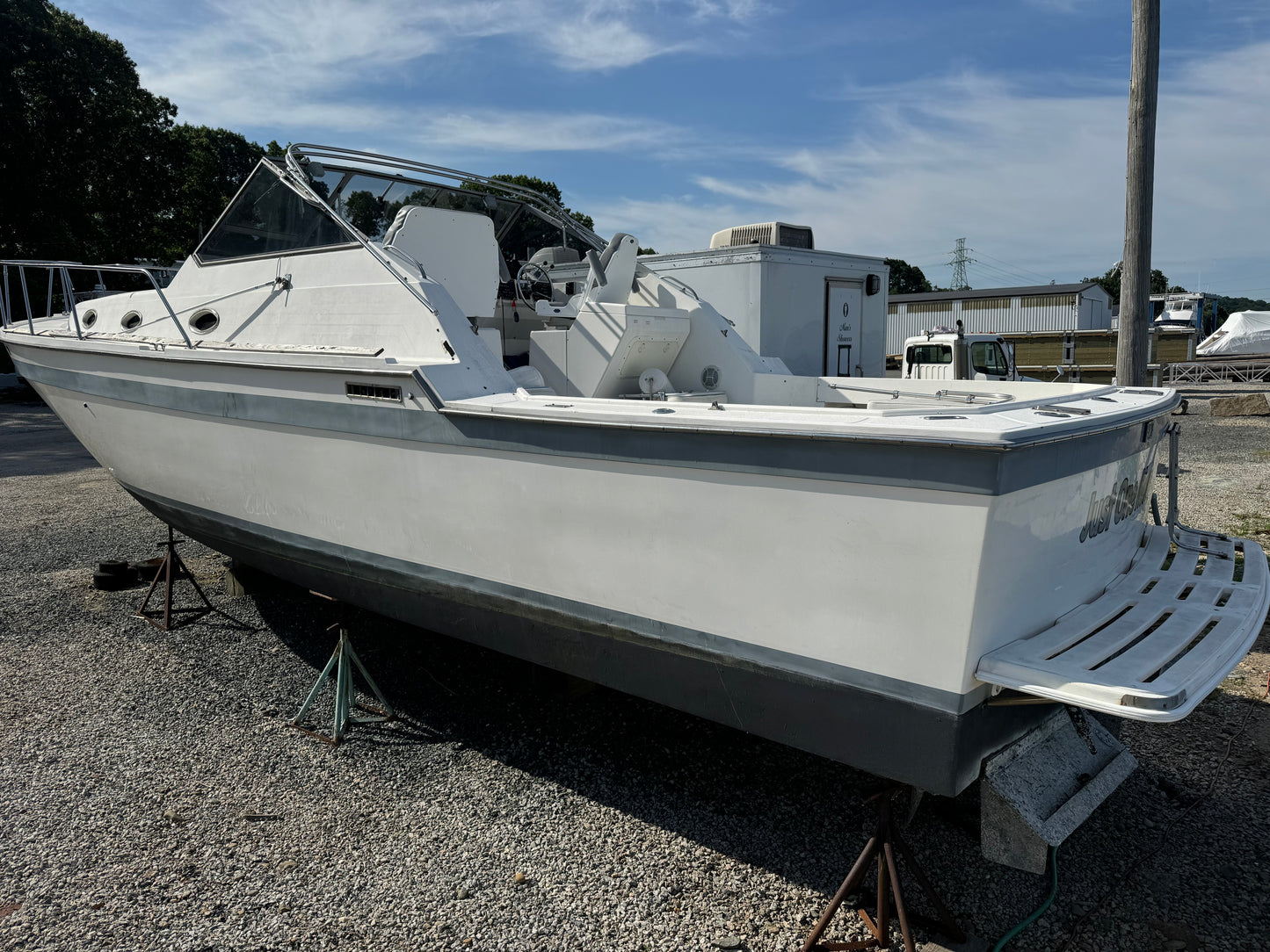 1989 35’ Luhrs Alura