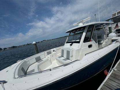 2023 32’ Pursuit S 328 Sport