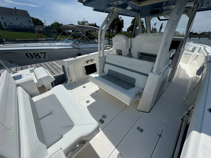 2023 32’ Pursuit S 328 Sport