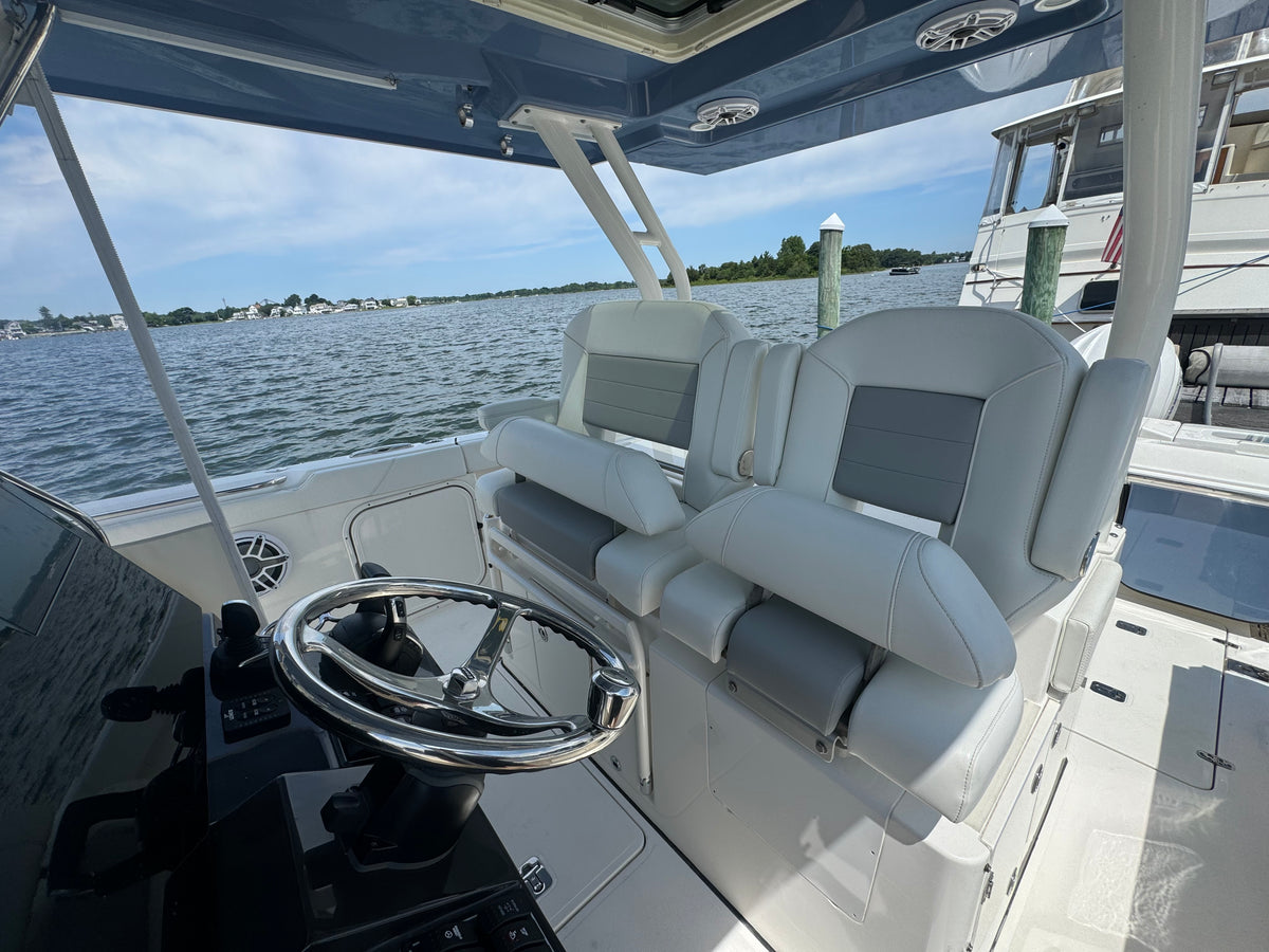 2023 32’ Pursuit S 328 Sport