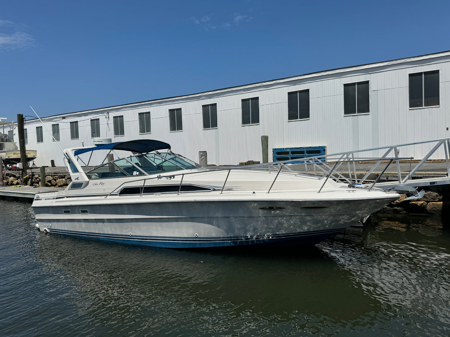 1988 34’ Sea Ray Sundancer