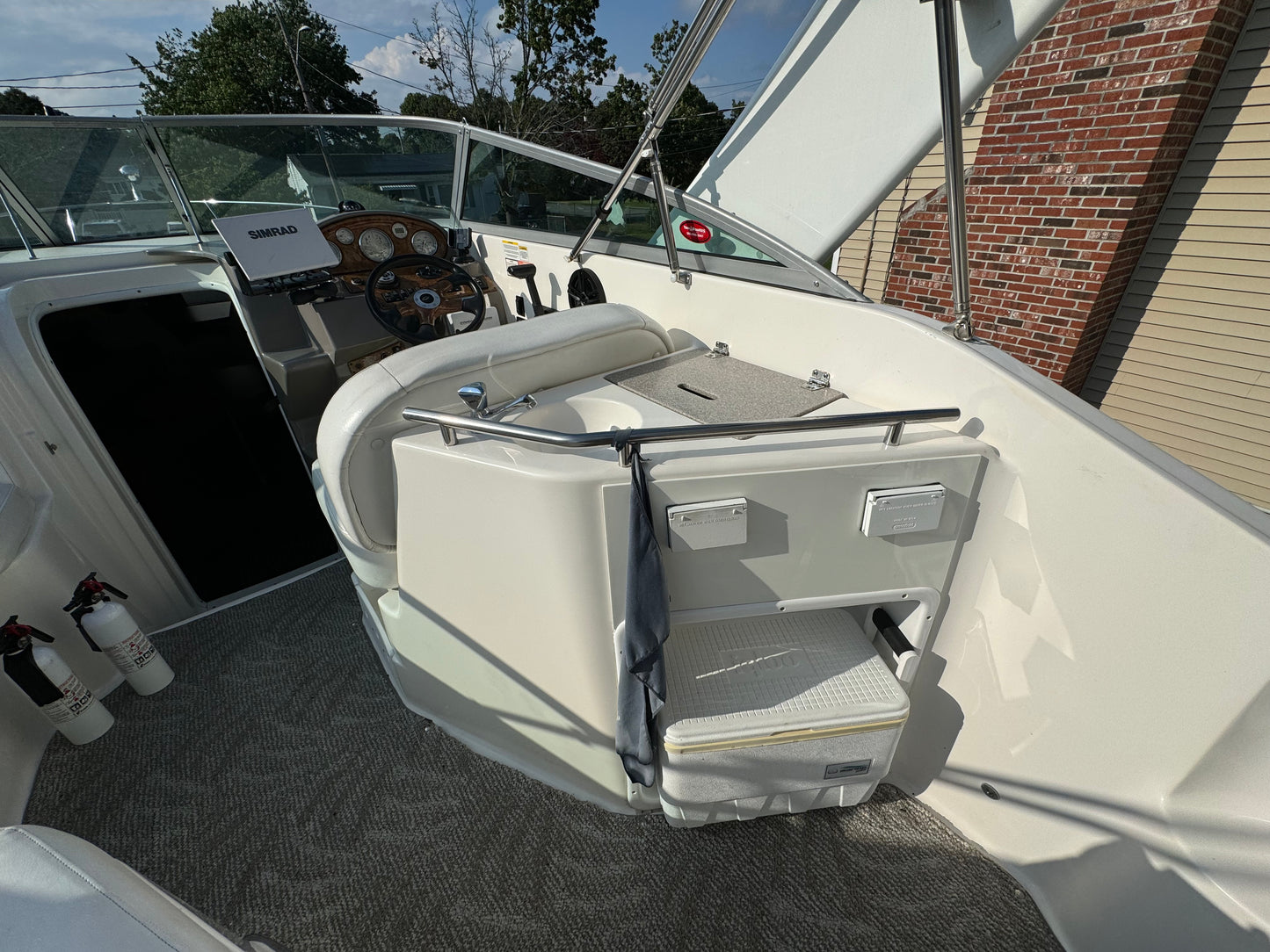 2006 27’ Rinker