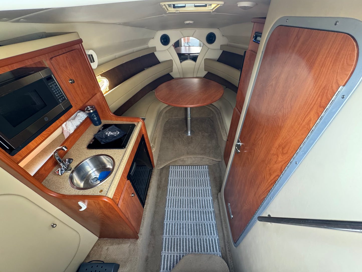 2006 27’ Rinker