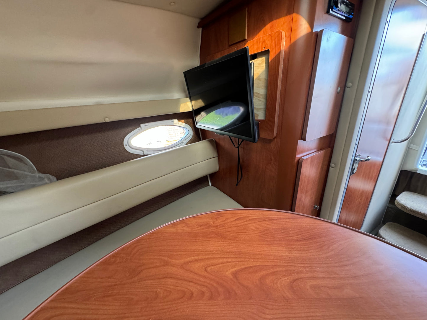 2006 27’ Rinker