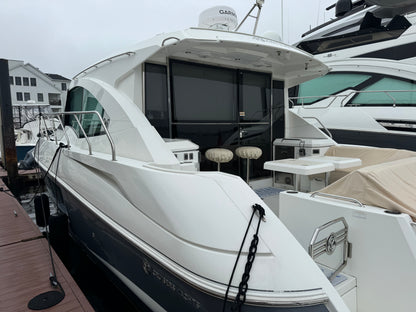 2016 45’ Cruisers Yachts