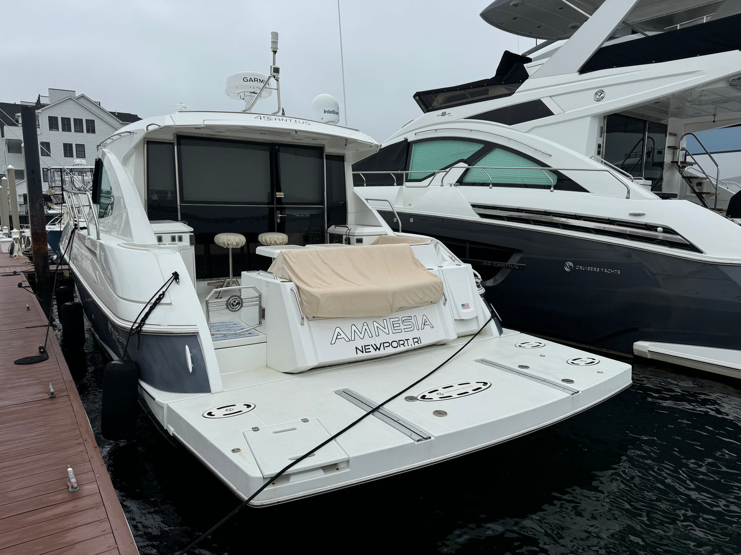 2016 45’ Cruisers Yachts