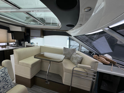 2016 45’ Cruisers Yachts