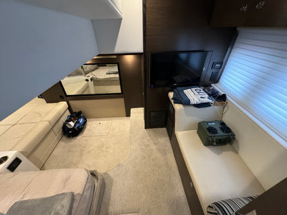 2016 45’ Cruisers Yachts