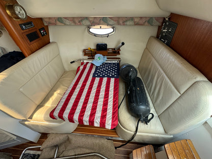 1994 29’ Tiara