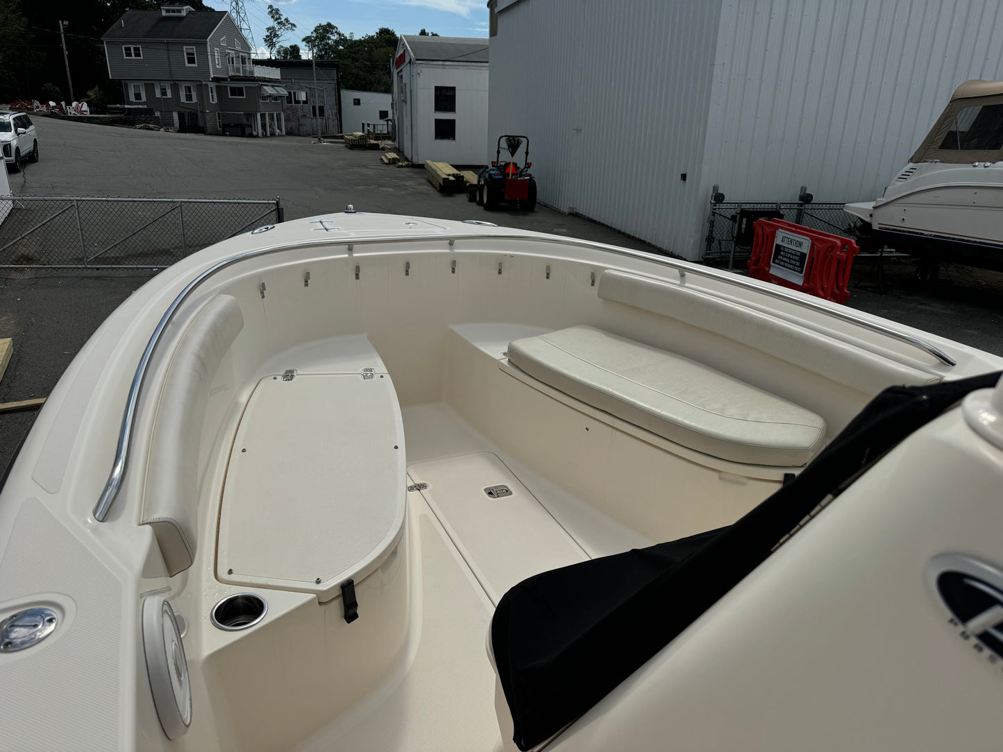 2013 26’ Pursuit