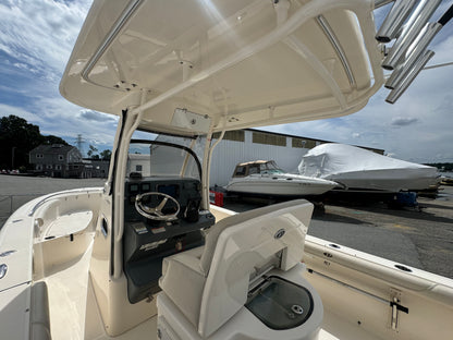 2013 26’ Pursuit