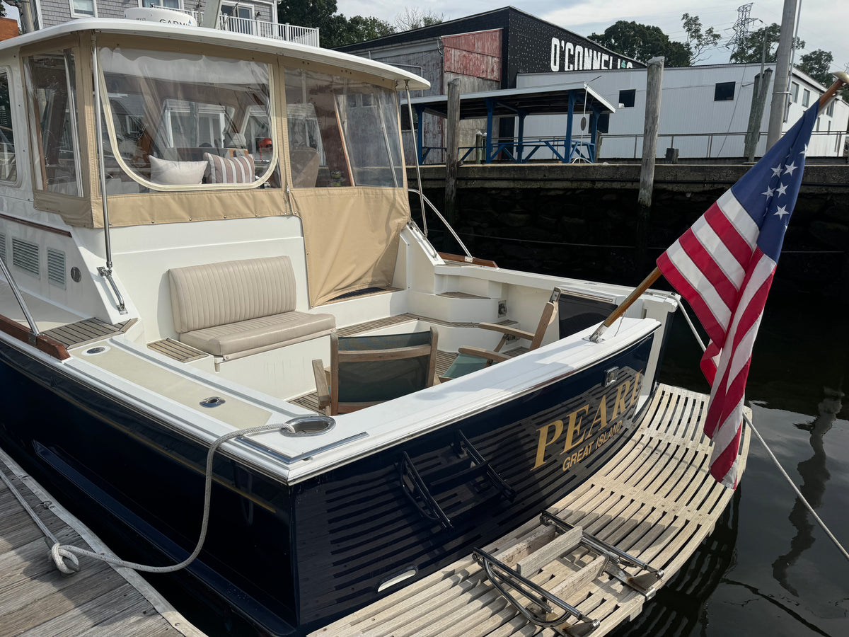2000 38’ Grand Banks Eastbay