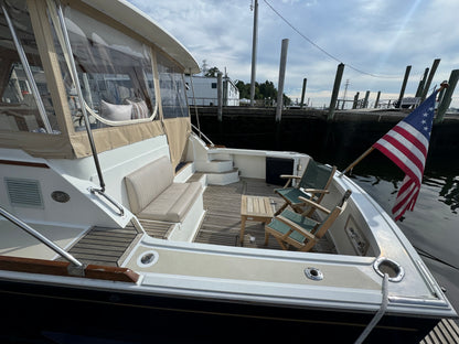 2000 38’ Grand Banks Eastbay