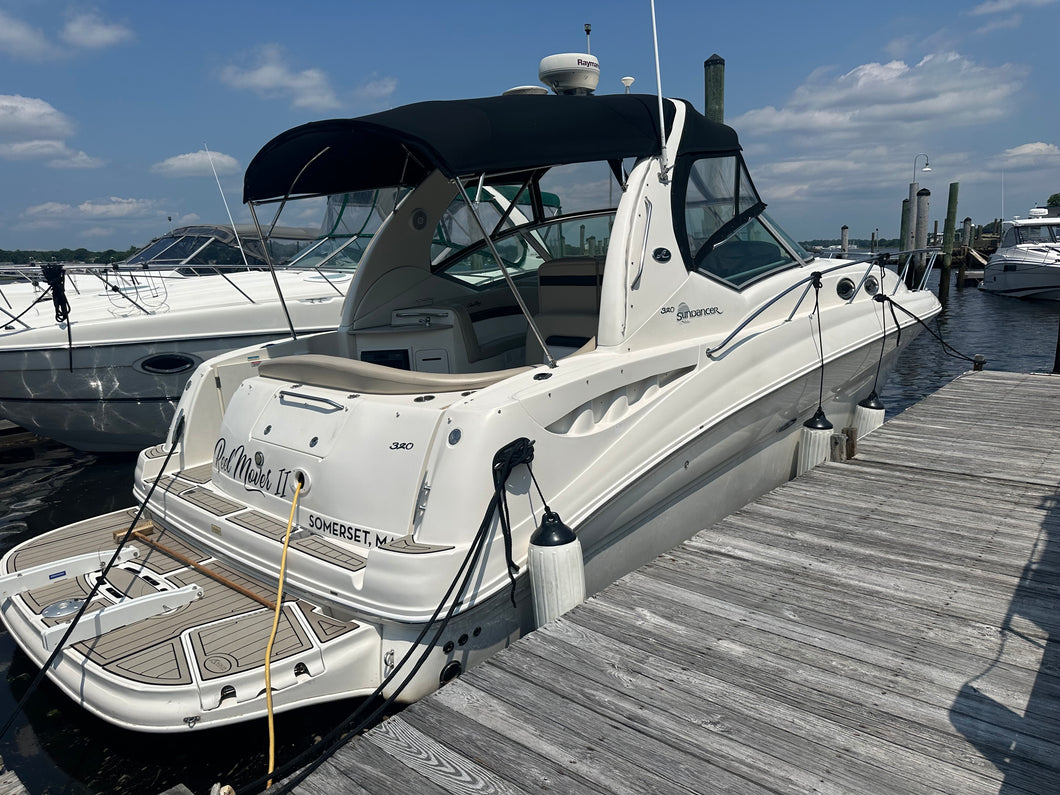 2005 32’ Sea Ray Sundancer