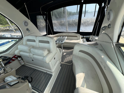 2003 32' Sea Ray Sundancer
