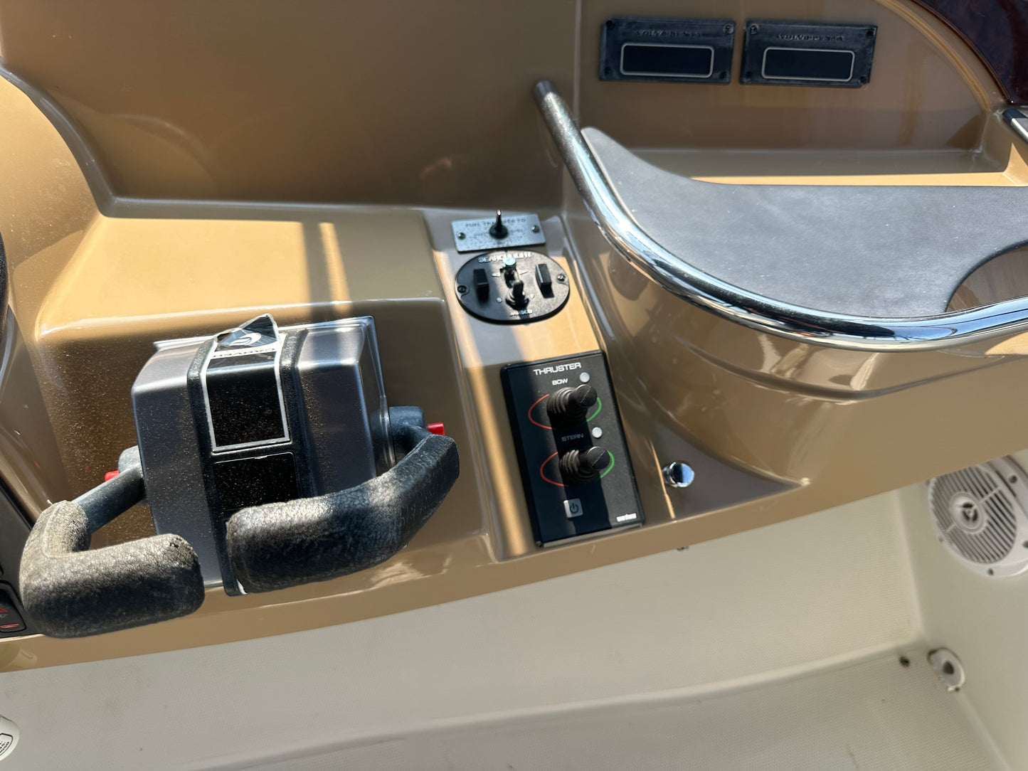 2004 43’ Carver Mariner