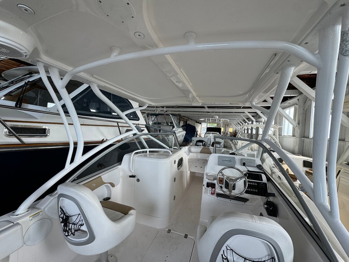 2015 24’ Edgewater