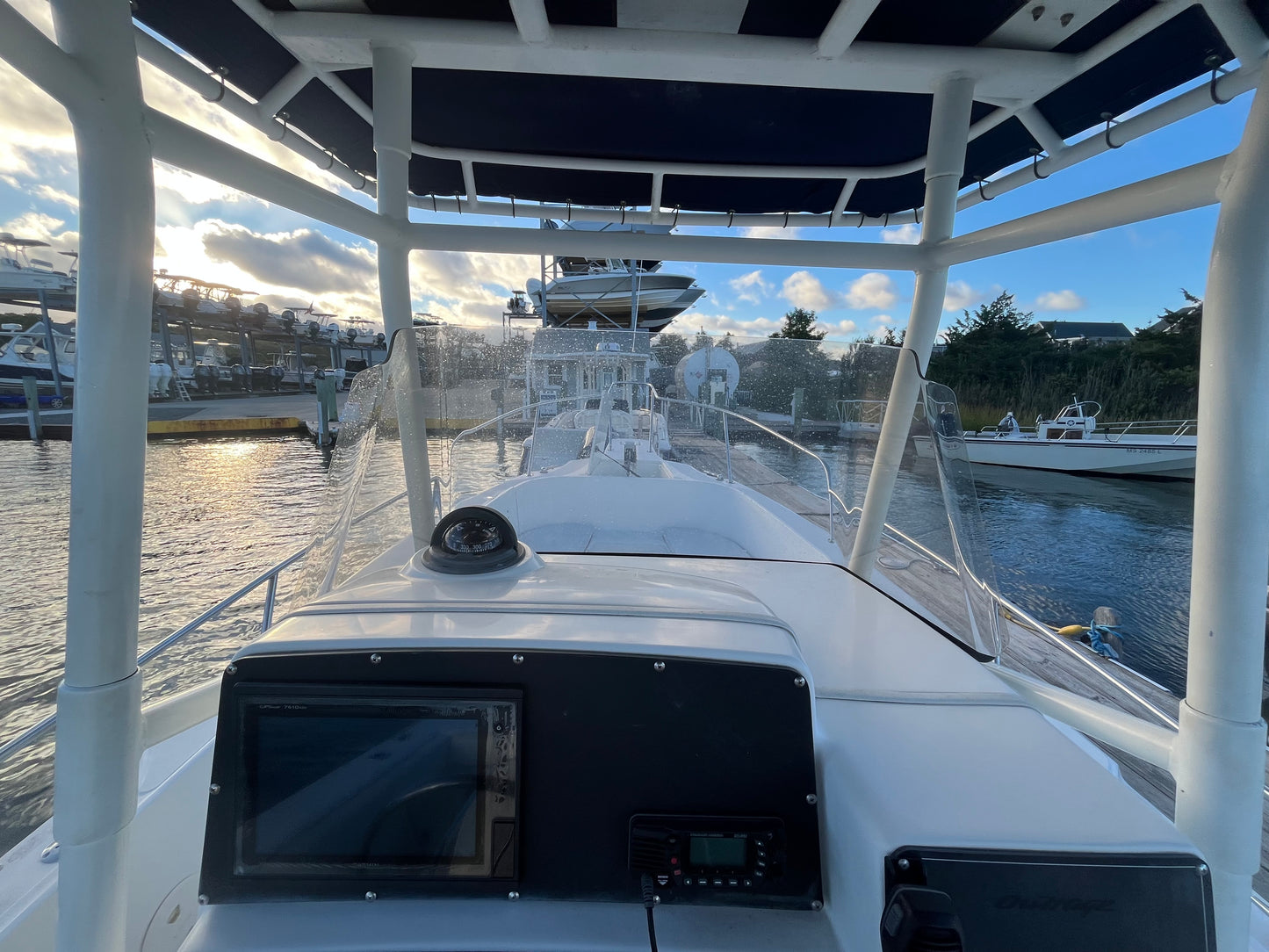 1999 26’ Boston Whaler