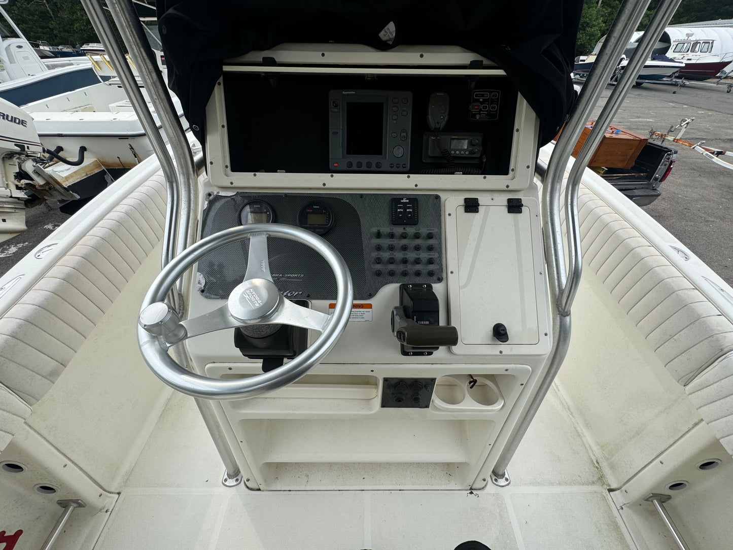 2004 24' Hydra-Sports