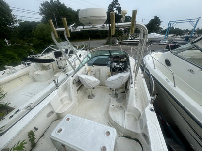 1999 21' Trophy Bayliner