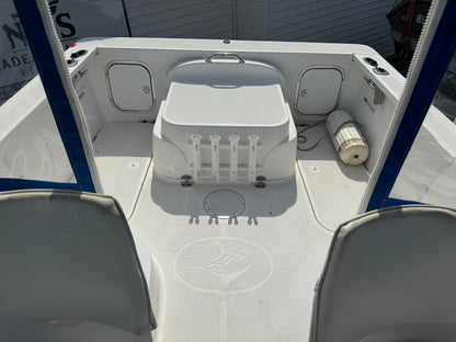 1999 22' Trophy Bayliner