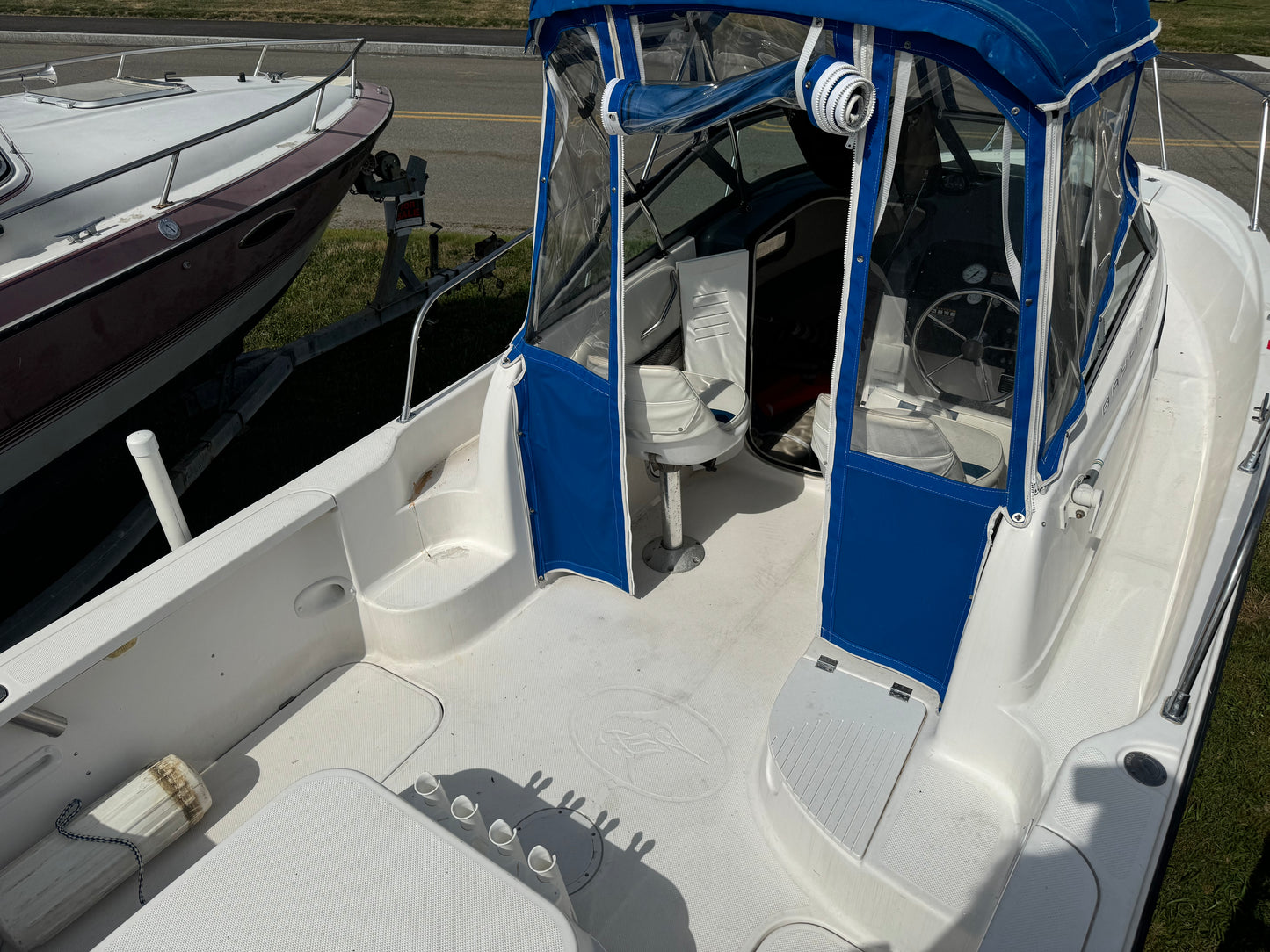 1999 22' Trophy Bayliner