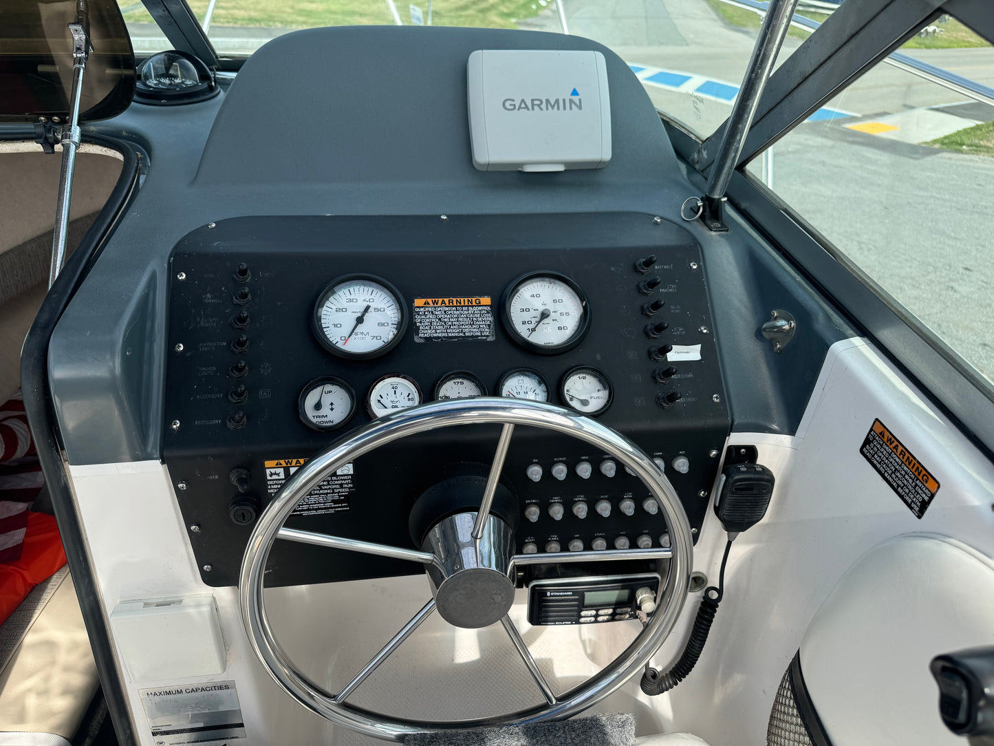 1999 22' Trophy Bayliner
