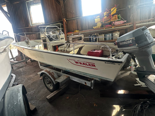 1979 17’ Boston Whaler Montauk