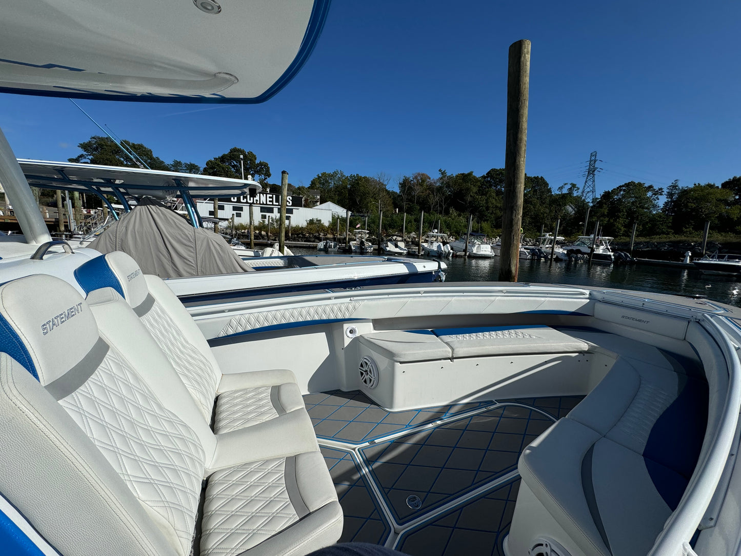 2016 35' Statement 350 Open